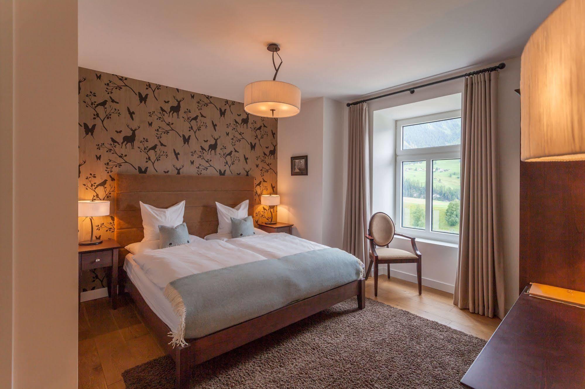 Boutique-Hotel Garni Bellevue Davos Wiesen エクステリア 写真